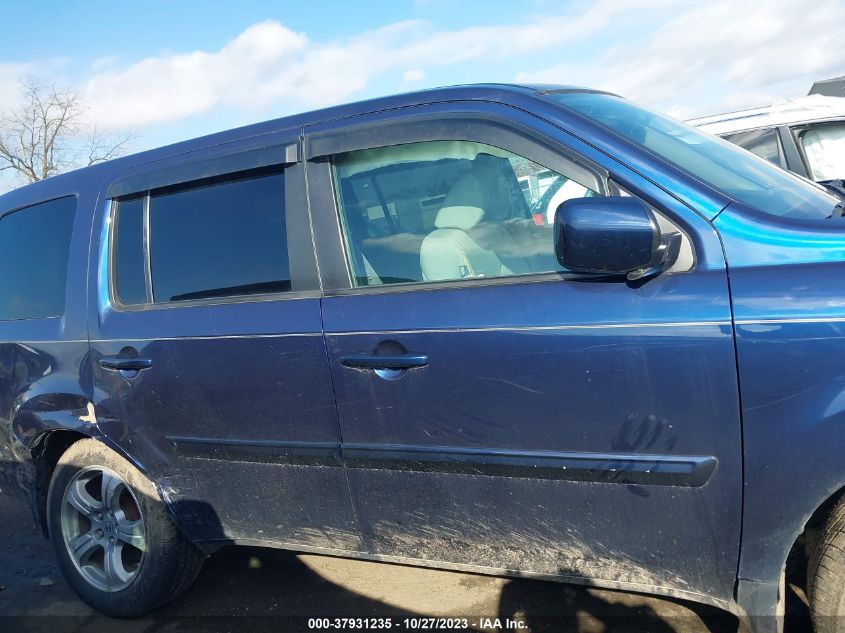 5FNYF4H4XFB008214 2015 Honda Pilot Ex