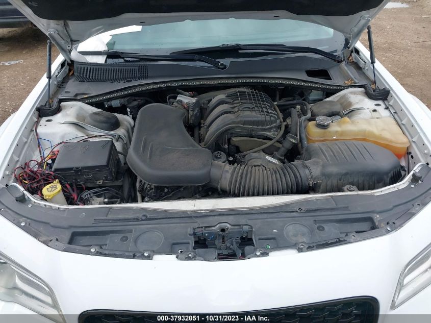 2017 Chrysler 300 300C VIN: 2C3CCAEG4HH632561 Lot: 37932051