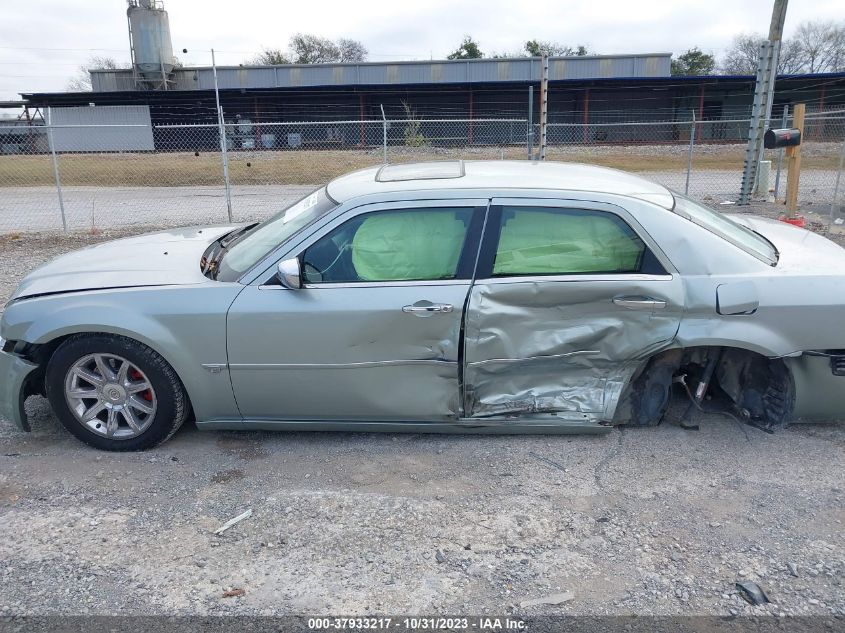 2005 Chrysler 300C VIN: 2C3AA63H15H520785 Lot: 37933217