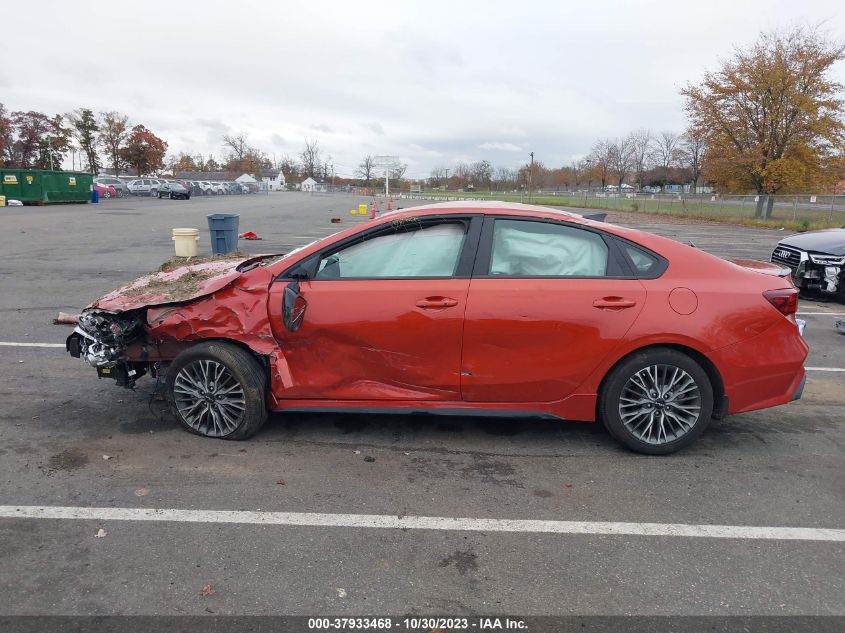 2022 Kia Forte Gt-Line VIN: 3KPF54AD7NE430997 Lot: 37933468