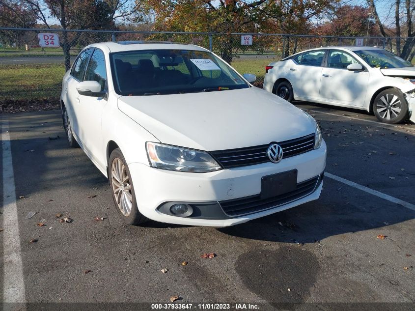 2011 Volkswagen Jetta Sedan Sel W/Sunroof Pzev VIN: 3VWLZ7AJ4BM368648 Lot: 37933647