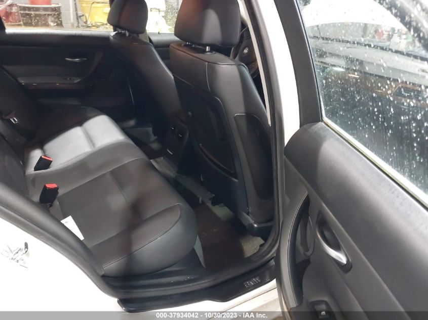 2006 BMW 3 Series 330I VIN: WBAVB33546KS31390 Lot: 37934042