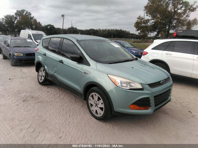 2013 Ford Escape S VIN: 1FMCU0F72DUD32943 Lot: 37934192