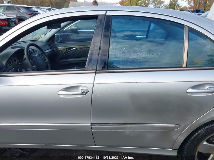 2003 Mercedes-Benz E-Class 5.0L VIN: WDBUF70J93A138487 Lot: 37934412