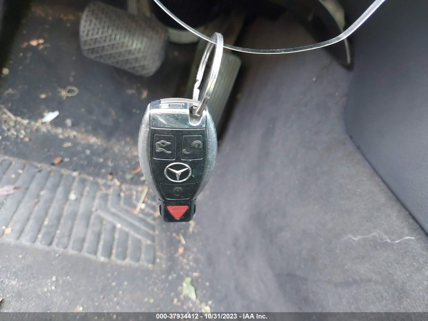 2003 Mercedes-Benz E-Class 5.0L VIN: WDBUF70J93A138487 Lot: 37934412