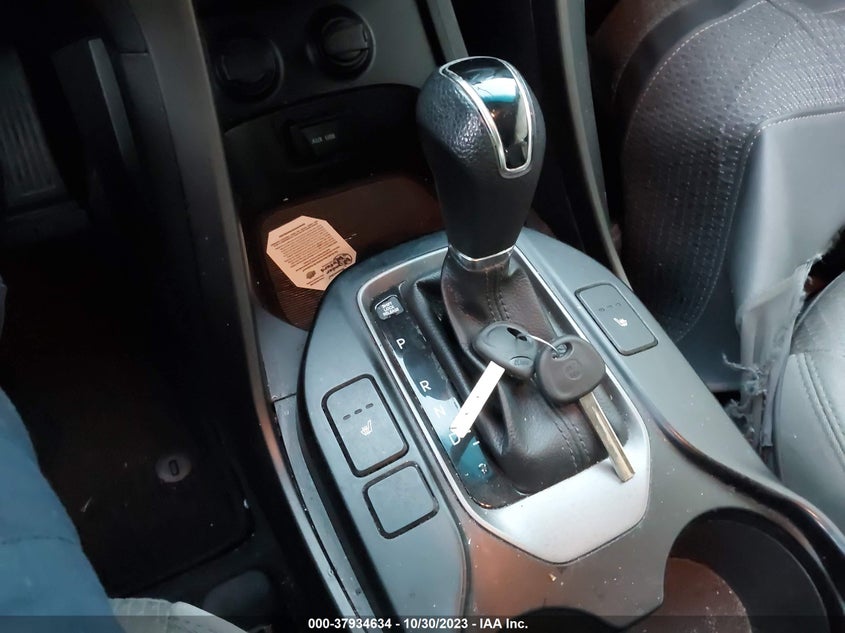 2016 Hyundai Santa Fe Sport VIN: 5XYZU3LB1GG337615 Lot: 37934634