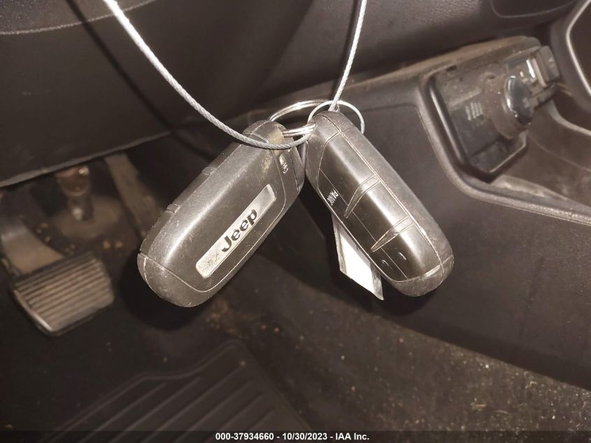 2018 Jeep Renegade Sport VIN: ZACCJBABXJPJ45917 Lot: 37934660