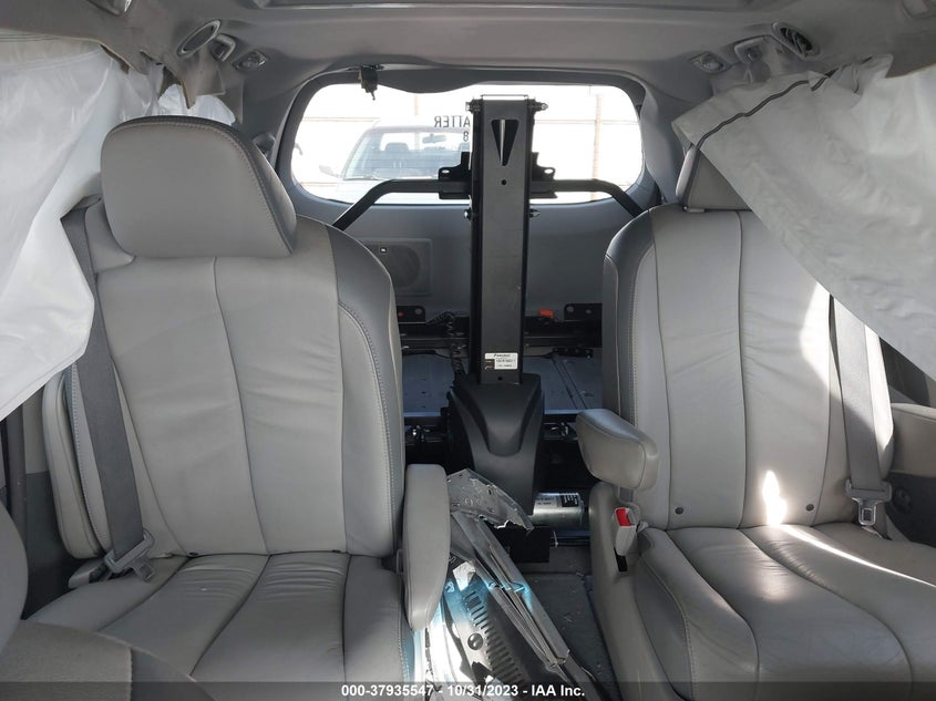 2012 Toyota Sienna Ltd VIN: 5TDDK3DC2CS044987 Lot: 37935547