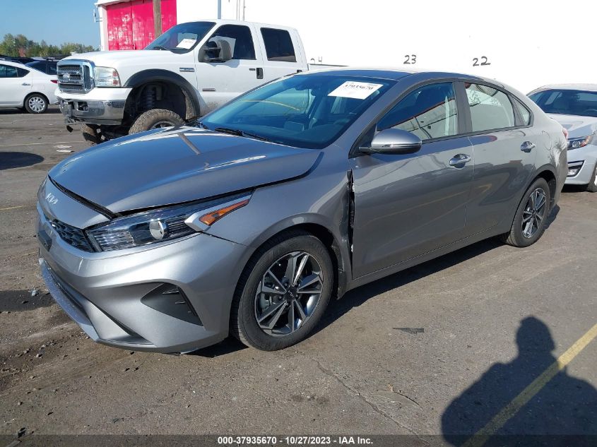 2023 Kia Forte Lxs VIN: 3KPF24AD1PE646758 Lot: 37935670