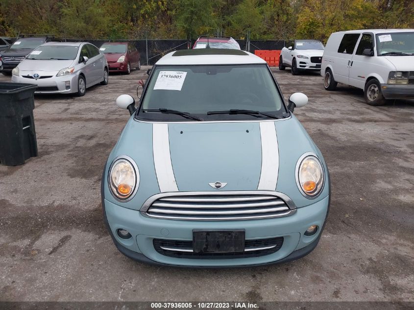 2013 Mini Hardtop Cooper VIN: WMWSU3C56DT688786 Lot: 37936005