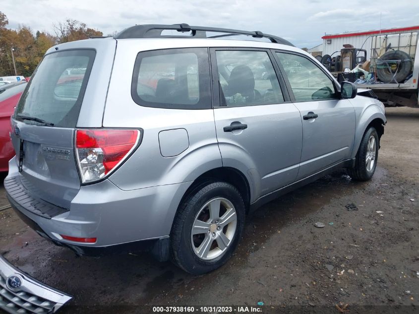 2012 Subaru Forester 2.5X VIN: JF2SHABCXCH417566 Lot: 37938160