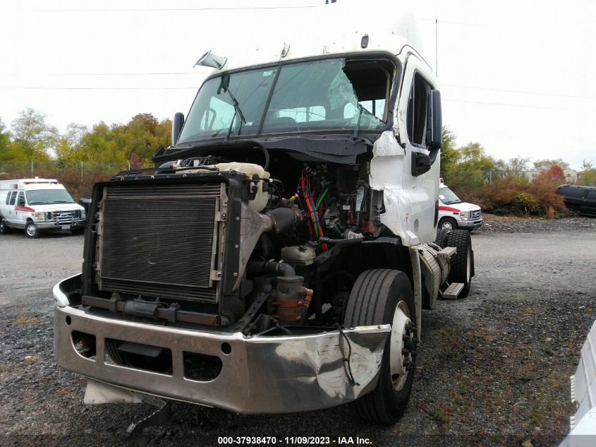 2016 Freightliner Cascadia 113 VIN: 1FUBGBDV6GLHB3359 Lot: 37938470