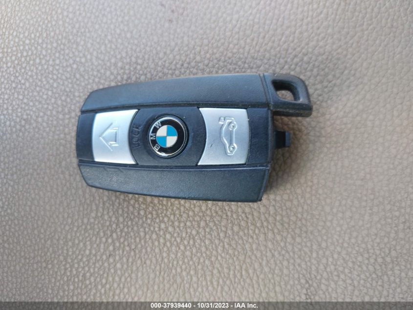 2007 BMW 3 Series 328I VIN: WBAVA33567PG39402 Lot: 37939440