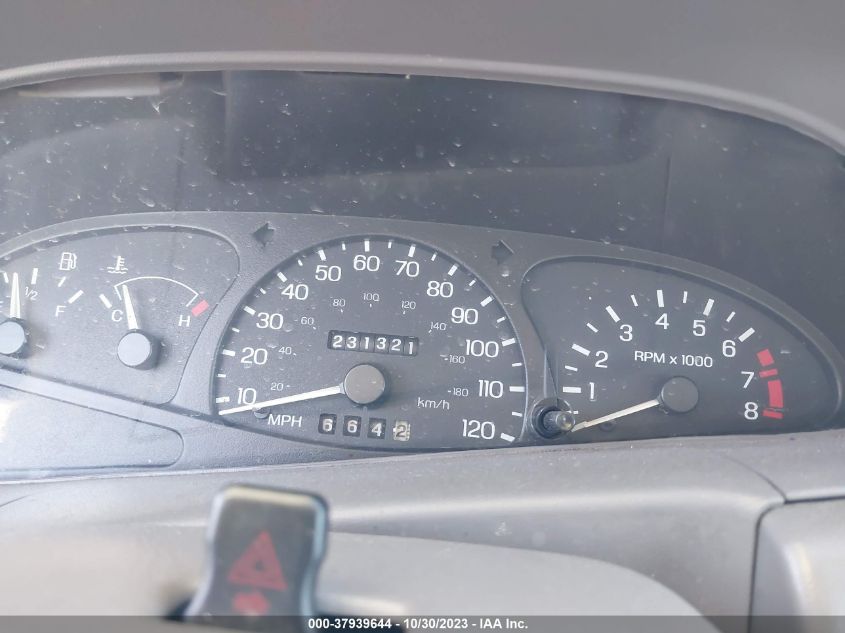 1999 Ford Escort "Cool"/"Hot" VIN: 3FAKP1133XR228352 Lot: 37939644