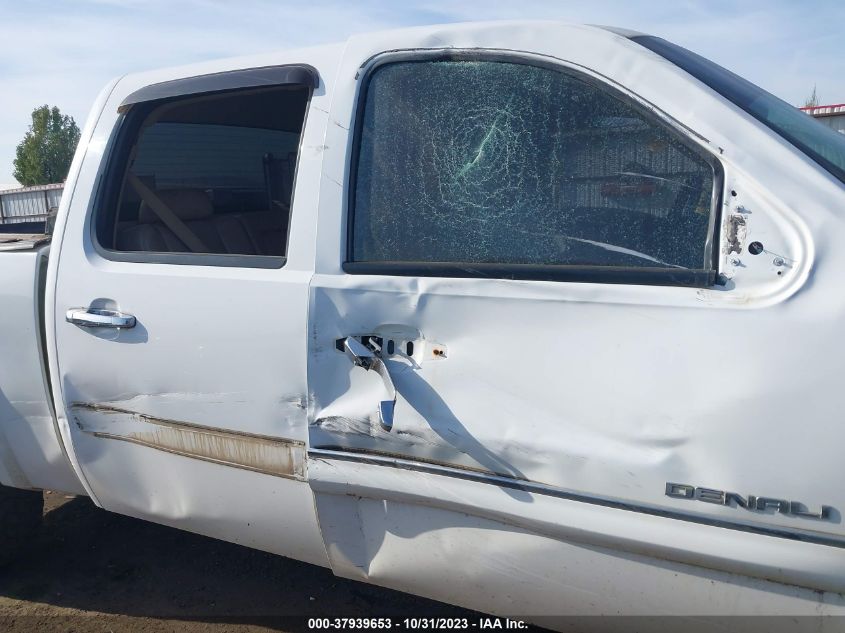 2008 GMC Sierra Denali VIN: 2GTEK638081301338 Lot: 37939653