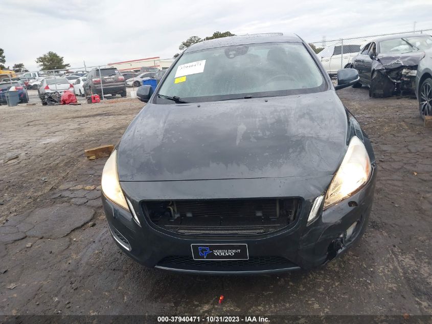 2013 Volvo S60 T5 VIN: YV1612FS4D2181684 Lot: 37940471