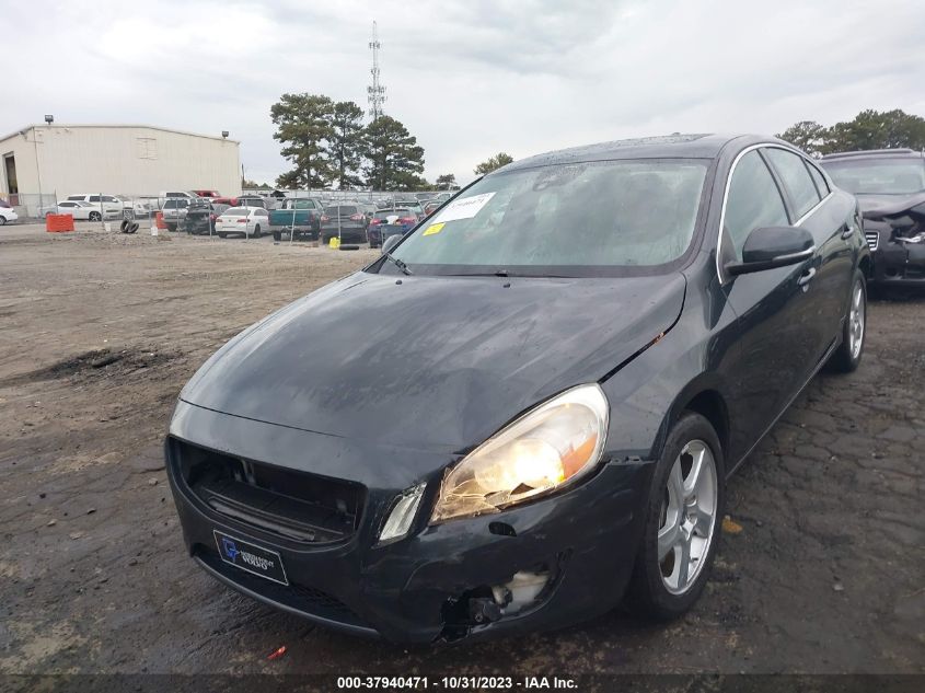 2013 Volvo S60 T5 VIN: YV1612FS4D2181684 Lot: 37940471