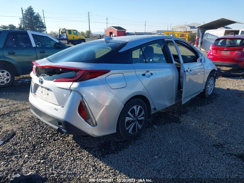 2018 Toyota Prius Prime Plus/Premium/Advanced VIN: JTDKARFP3J3083938 Lot: 37940481