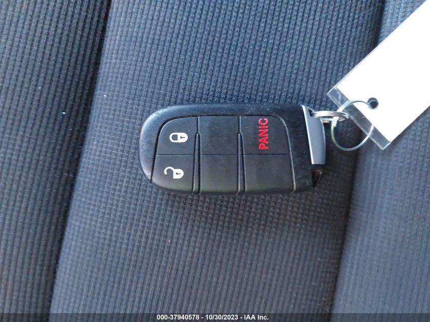 2017 Jeep Grand Cherokee Laredo VIN: 1C4RJEAG1HC819784 Lot: 37940578