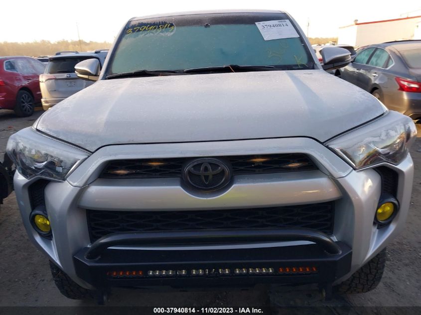 2018 Toyota 4Runner Sr5 Premium VIN: JTEBU5JR8J5590116 Lot: 37940814