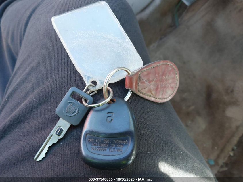 1999 Cadillac Deville VIN: 1G6KD54Y1XU740236 Lot: 37940835