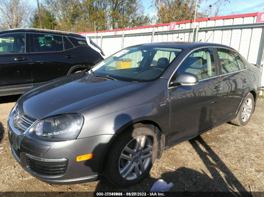 3VWEF71K57M200132 2007 Volkswagen Jetta Wolfsburg Edition