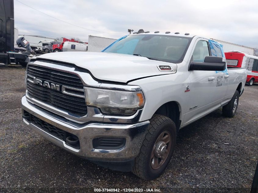 2020 Ram 2500 Big Horn 4X4 8' Box VIN: 3C6UR5JLXLG314968 Lot: 37940942