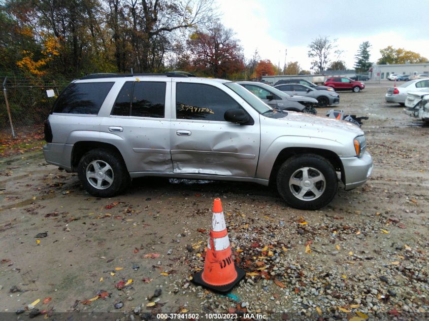 2006 Chevrolet Trailblazer Ls VIN: 1GNDT13S262105753 Lot: 37941502