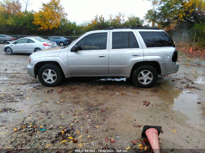 2006 Chevrolet Trailblazer Ls VIN: 1GNDT13S262105753 Lot: 37941502