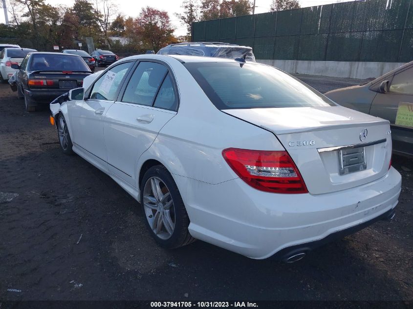 2013 Mercedes-Benz C-Class C 300 VIN: WDDGF8AB3DA819120 Lot: 37941705