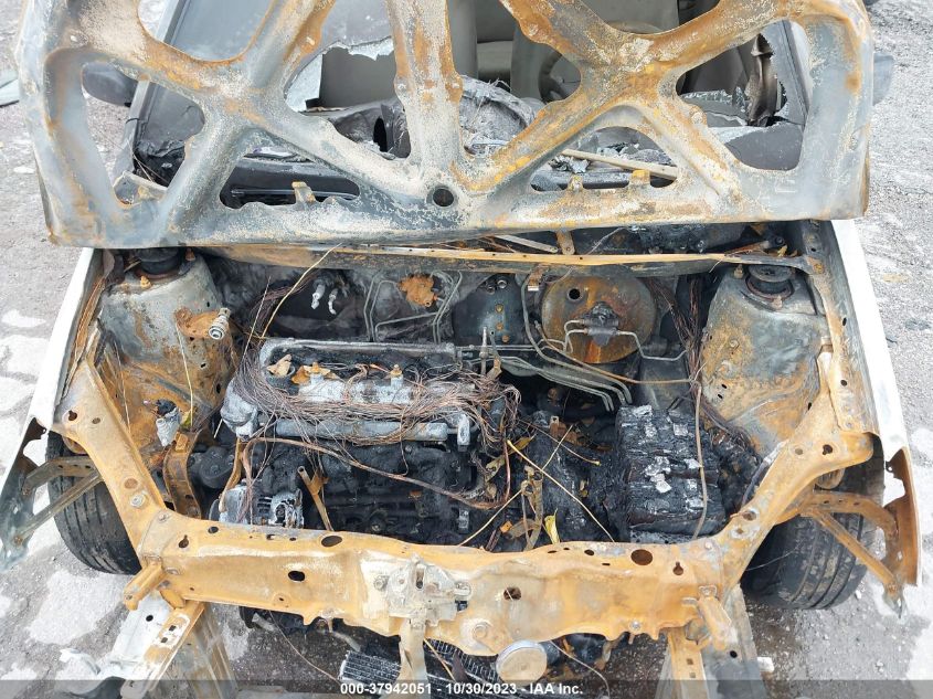 2003 Toyota Echo VIN: JTDBT123135052547 Lot: 37942051