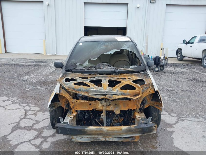 2003 Toyota Echo VIN: JTDBT123135052547 Lot: 37942051