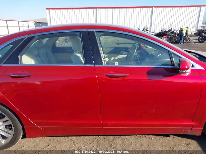 2014 Lincoln Mkz VIN: 3LN6L2J99ER810692 Lot: 37942432