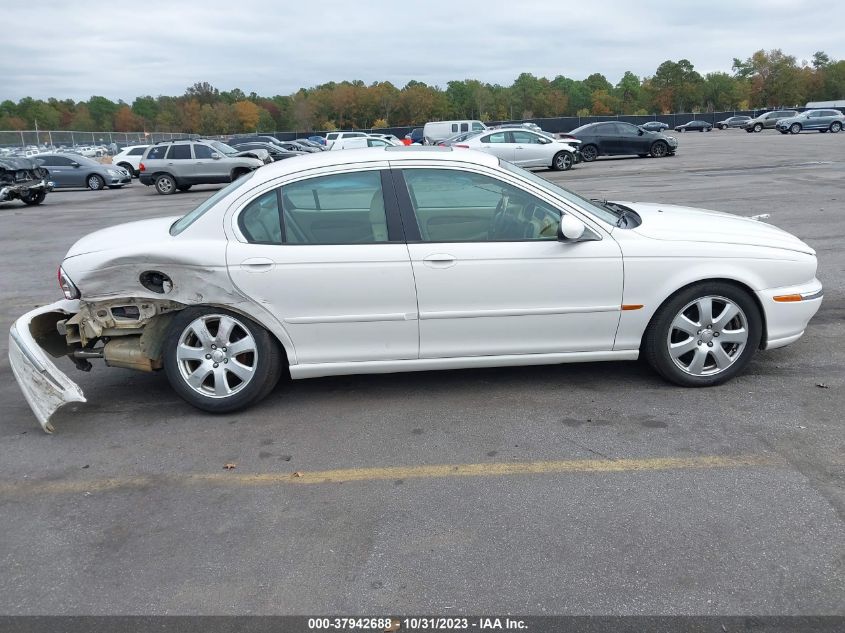 2004 Jaguar X-Type VIN: SAJEA51C34WD61688 Lot: 37942688