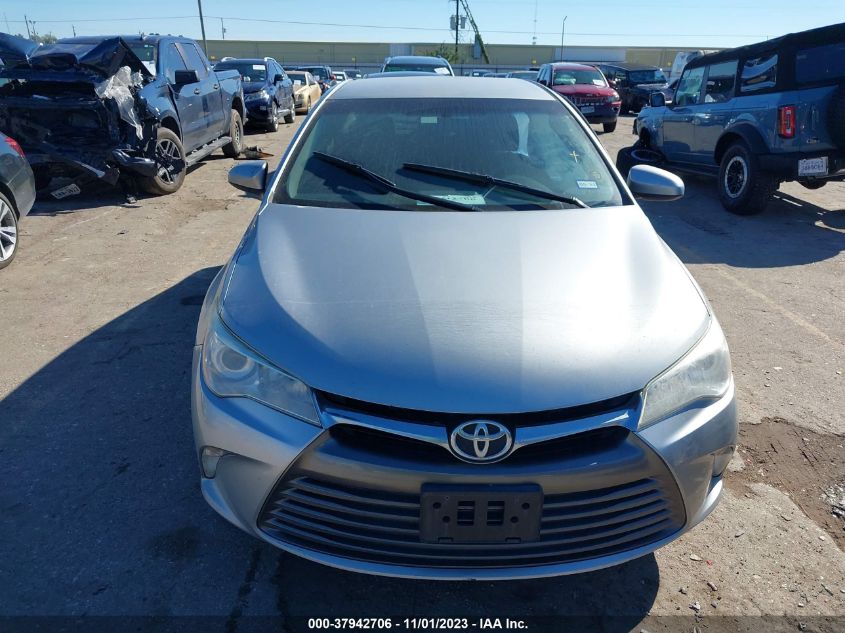 2015 Toyota Camry Xle/Se/Le/Xse VIN: 4T4BF1FK1FR490652 Lot: 37942706