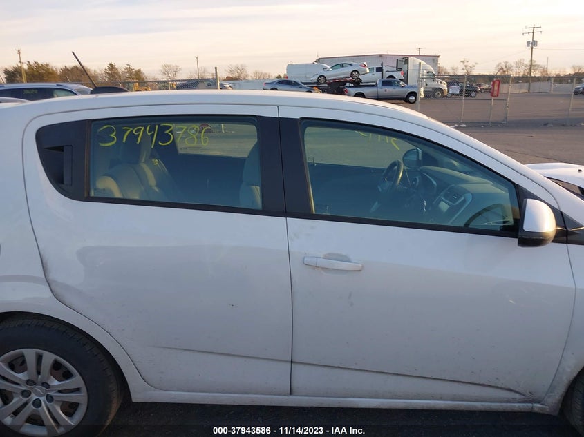 2017 Chevrolet Sonic Lt VIN: 1G1JG6SH9H4143791 Lot: 37943586