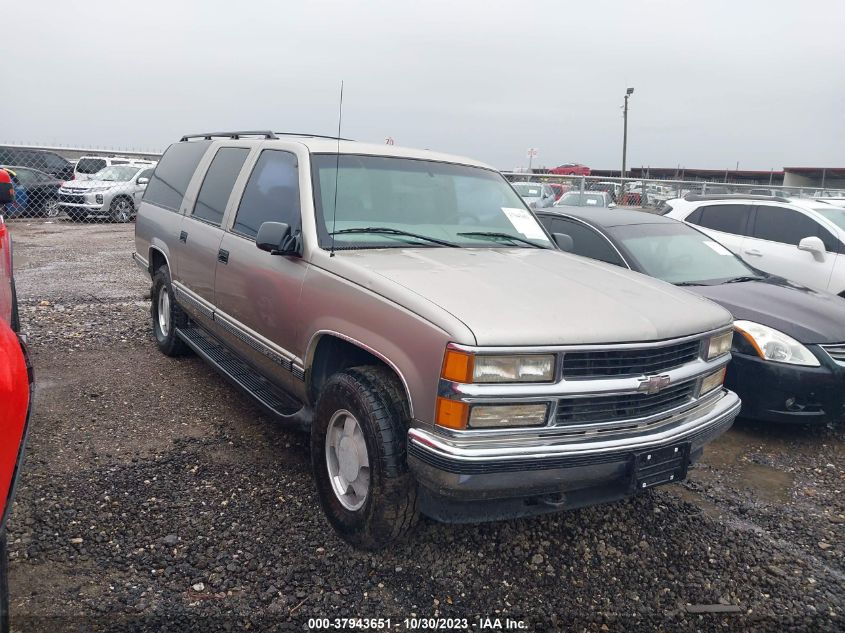 1999 Chevrolet Suburban VIN: 3GNFK16R3XG230760 Lot: 37943651