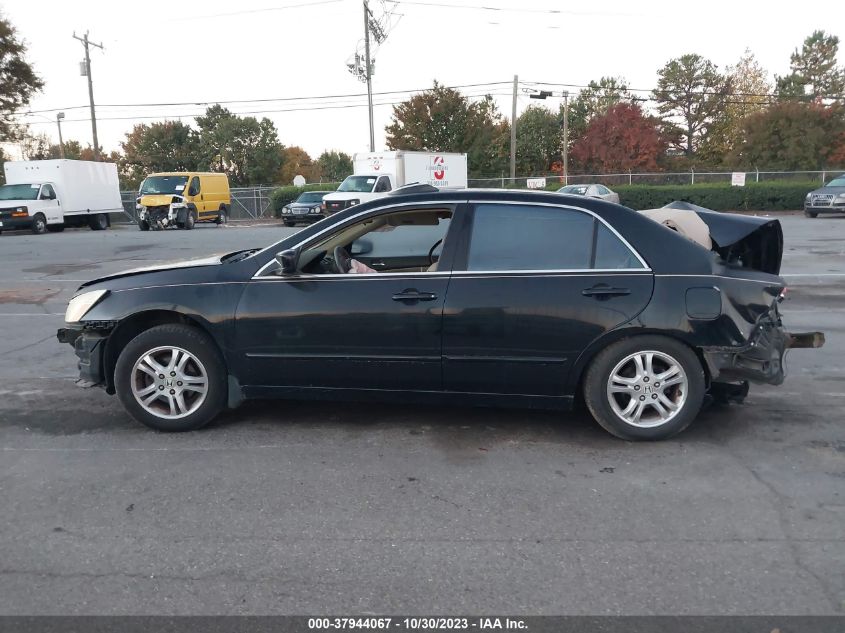 1HGCM56897A151517 2007 Honda Accord 2.4 Ex