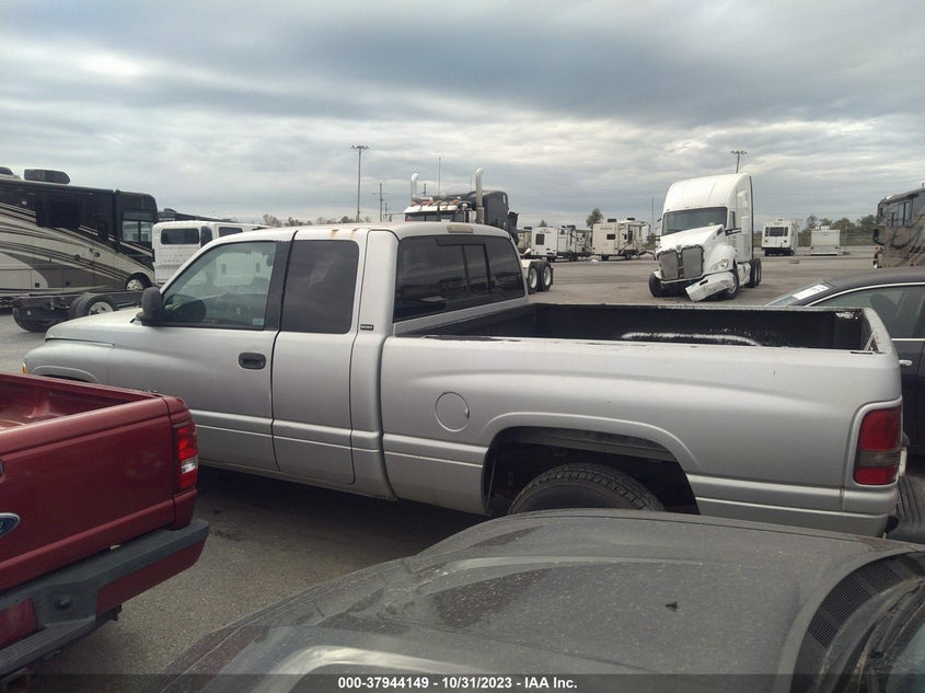 2001 Dodge Ram 1500 St VIN: 3B7HC13Y91G723635 Lot: 37944149