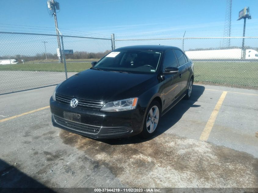 2013 Volkswagen Jetta 2.0L Tdi VIN: 3VWLL7AJ3DM275348 Lot: 37944219