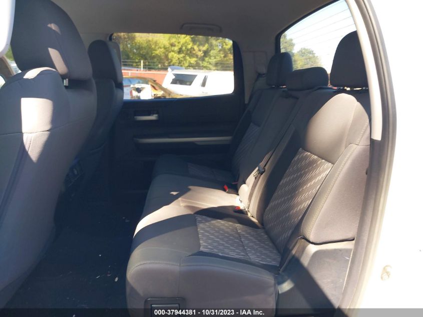 2018 Toyota Tundra Sr5 5.7L V8 VIN: 5TFDW5F15JX749608 Lot: 37944381