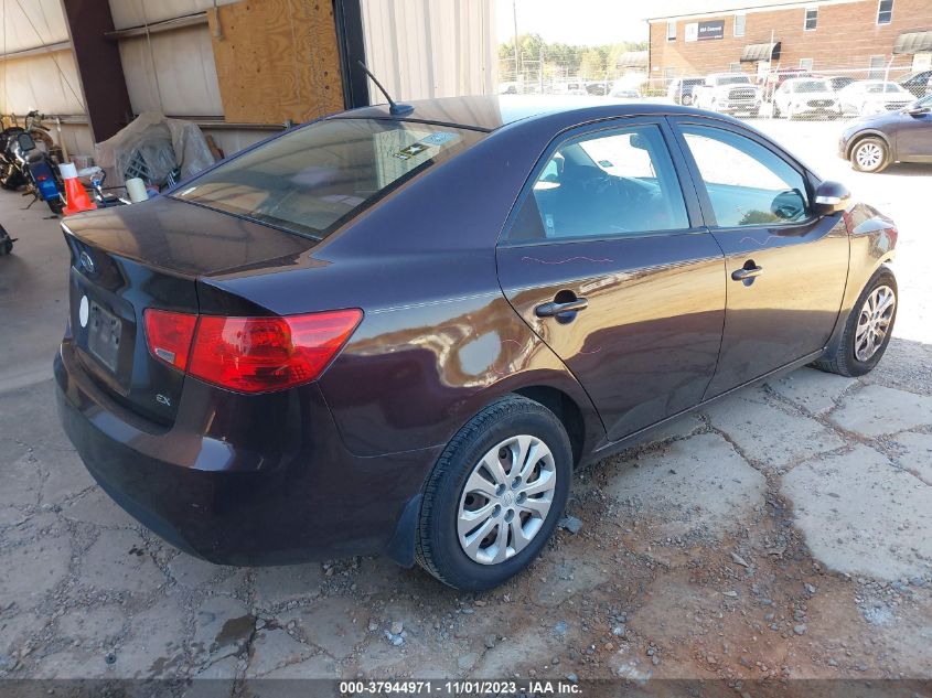 2010 Kia Forte Ex VIN: KNAFU4A27A5835665 Lot: 37944971