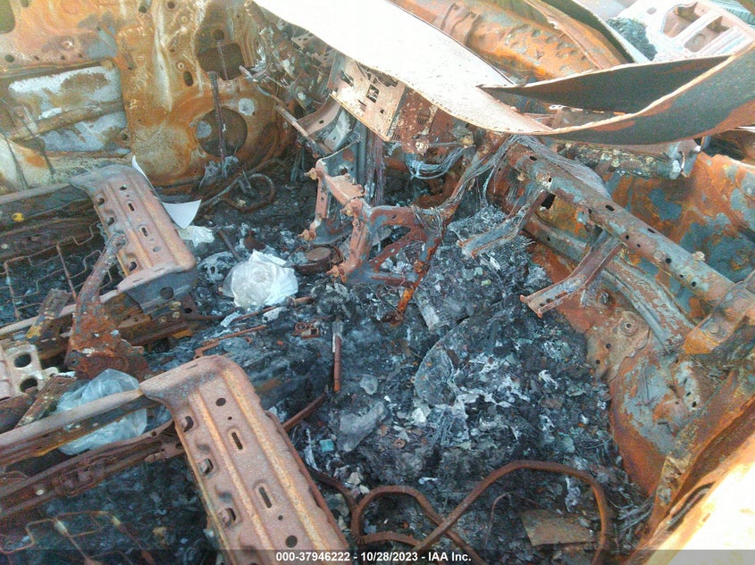 2008 Scion Xb VIN: JTLKE50E681016104 Lot: 37946222