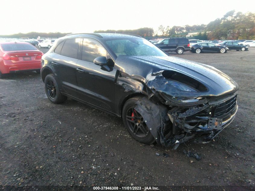 2018 Porsche Macan Gts VIN: WP1AG2A54JLB61696 Lot: 37946308