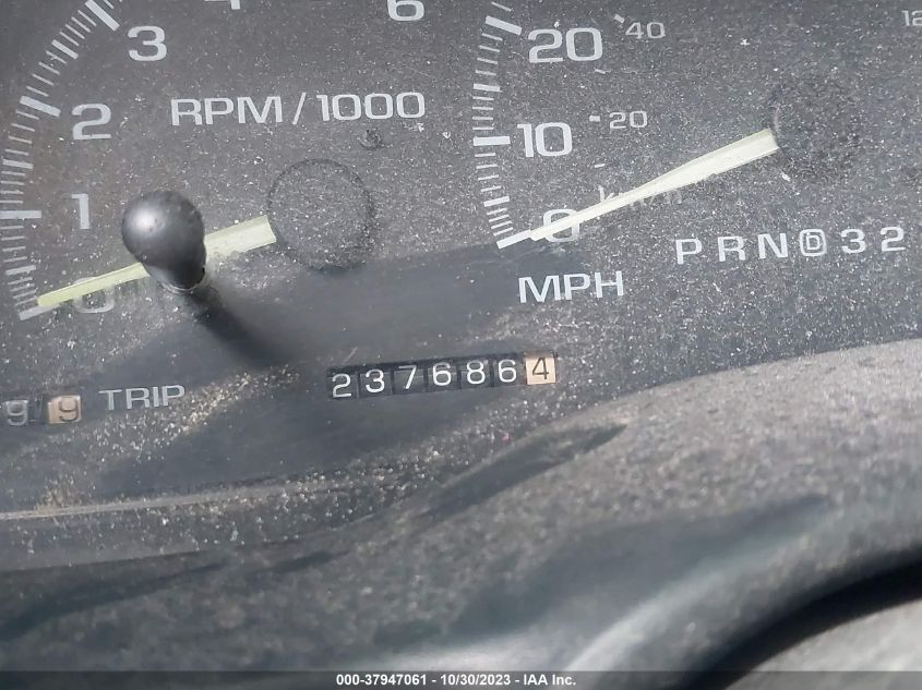 1997 Chevrolet Tahoe Lt VIN: 3GNEK18R7VG110532 Lot: 37947061