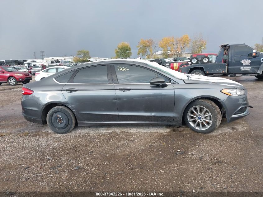 2017 Ford Fusion Se VIN: 3FA6P0H77HR299107 Lot: 37947226