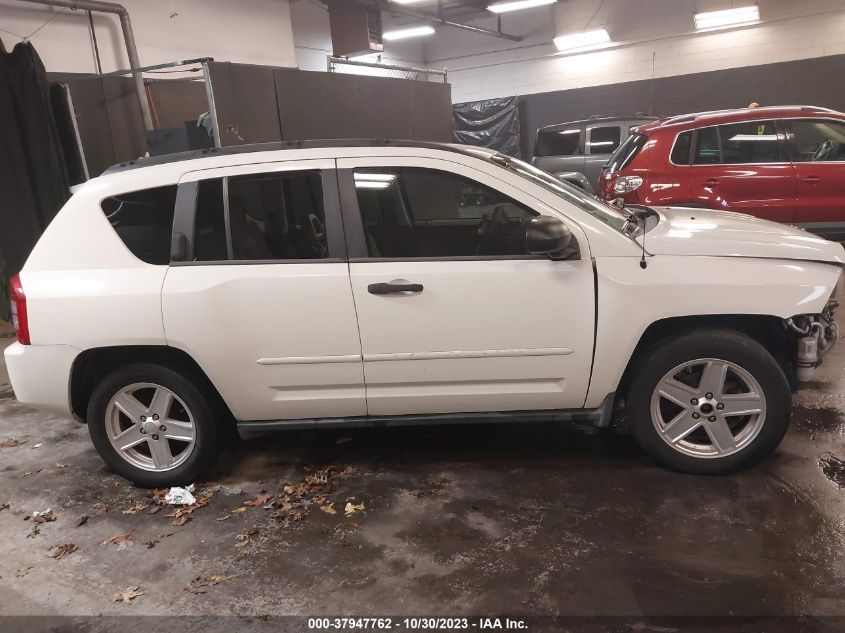 2007 Jeep Compass Sport VIN: 1J8FT47097D261301 Lot: 37947762