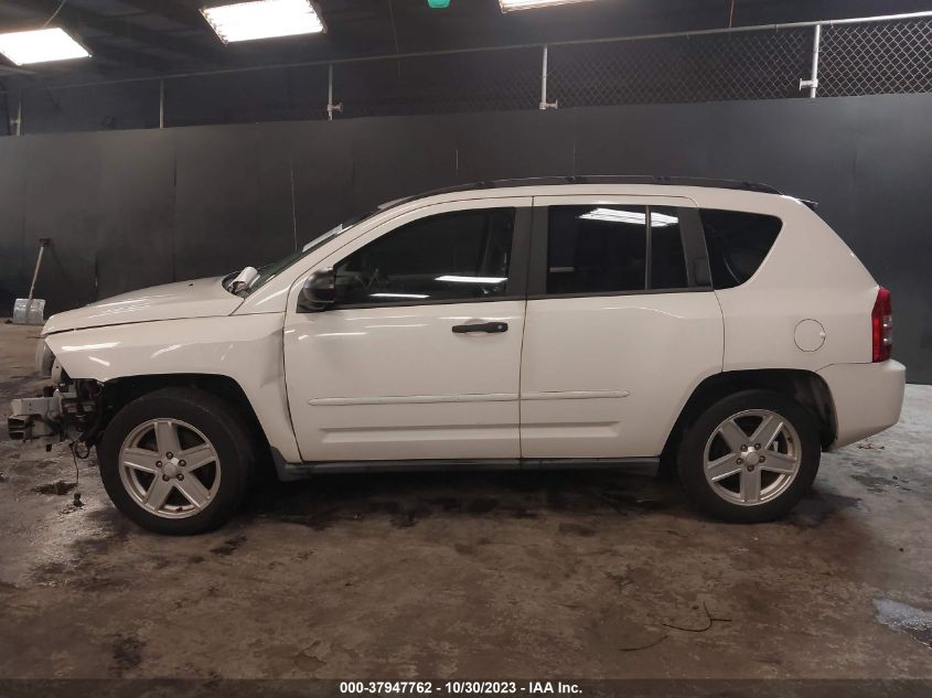 2007 Jeep Compass Sport VIN: 1J8FT47097D261301 Lot: 37947762