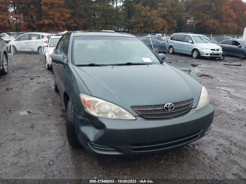 2004 Toyota Camry Le VIN: 4T1BE32K34U351537 Lot: 37948003