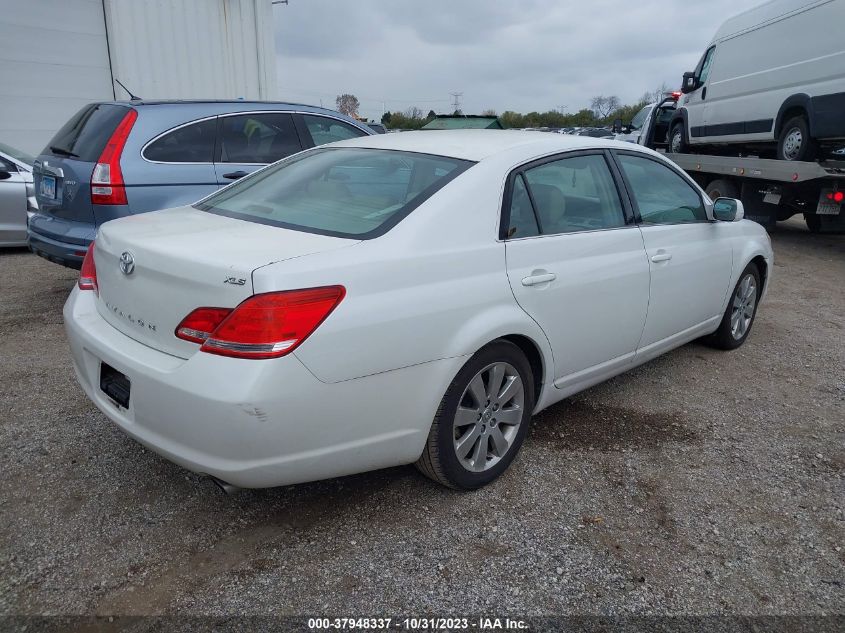 2005 Toyota Avalon Xls VIN: 4T1BK36B85U015550 Lot: 37948337